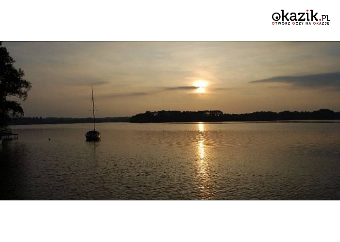 Warmia i Mazury! Biały Łabędź położony nad jeziorem Narie! W pakietach: noclegi, śniadania, obiadokolacje, nieodpłatny dostęp do: kajaków, piłkarzyków, bilarda, trampoliny i innych! Ważne w czerwcu i w Boże Ciało!