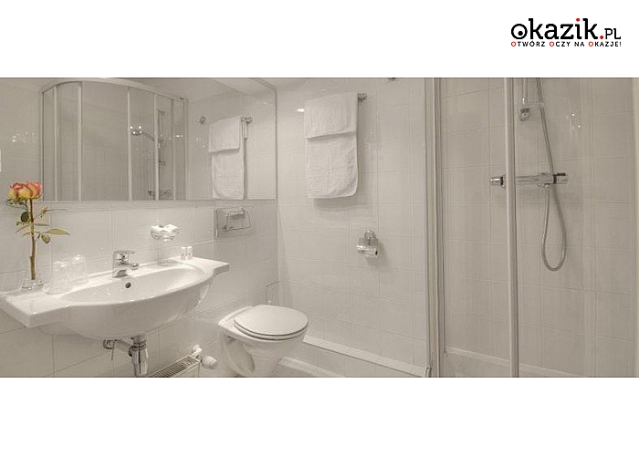 APARTAMENTY ZGODA By De Silva WARSZAWA. Pobyty ze śniadaniami w hotelu z WiFi, sejfem, obsługą pokojową oraz pralnią samoobsługową. Pokoje z łazienkami, balkonem, aneksem kuchennym, lodówką, radio i telewizją.