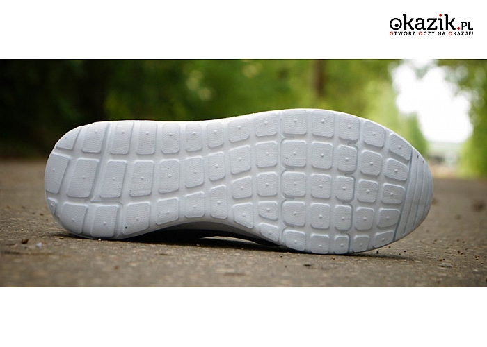 Męskie buty sportowe – sneakersy marki Roshe: bardzo komfortowe. Różne rozmiary. (39 zł)