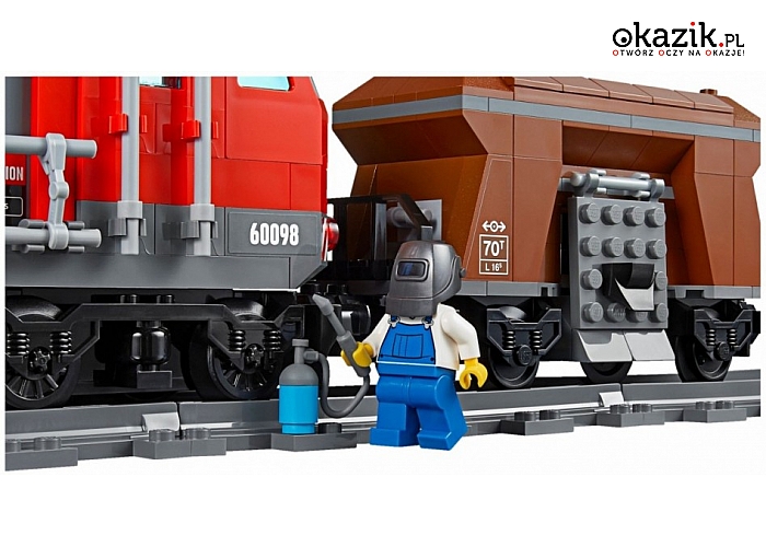 City Heavy-Haul Train od LEGO. Zestaw zawiera 5 minifigurek z różnymi akcesoriami