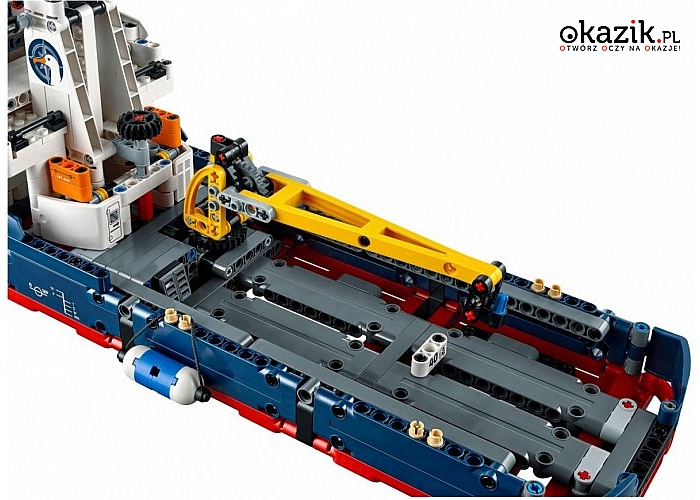 Lego: Technic Statek badawczy granatowo-czerwono-białym malowaniem.