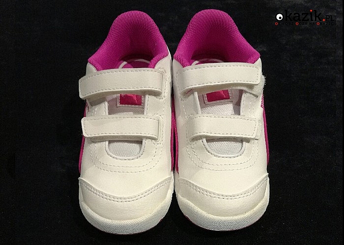 Praktyczne obuwie dziecięce Stepfleex FS SL V Kids marki PUMA. 3 rozmiary do wyboru!