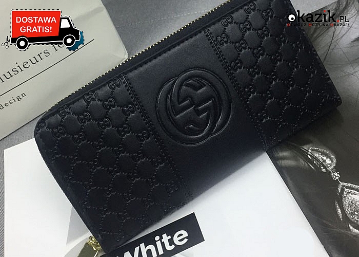 Elegancki portfel damski w stylu Gucci. Tłoczone wzory oraz elementy w kolorze złota nadają mu nie powtarzalny wygląd