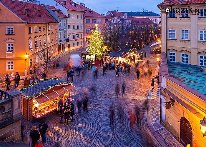 Wzniosła atmosfera, kolorowe kramy i gwar szczęśliwych ludzi to wszystko Cię czeka na Jarmarku Świątecznym w Pradze