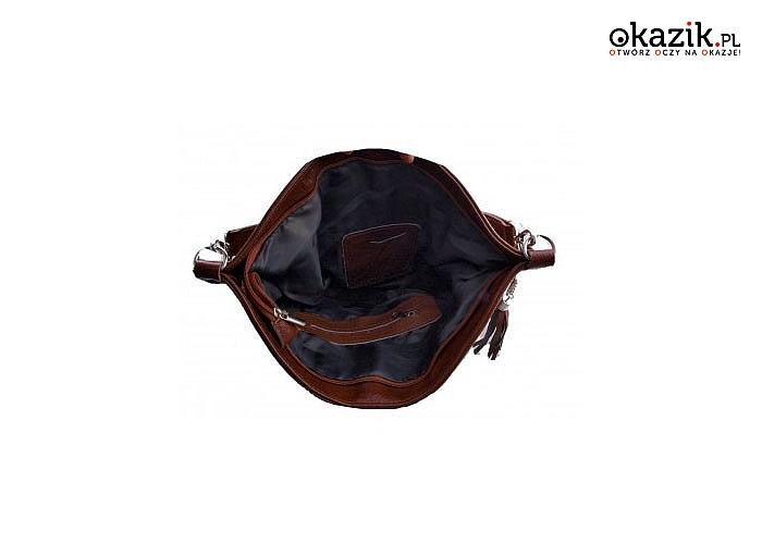 Elegancka torebka z ozdobnym frędzlem i małym portfelikiem w komplecie. Czarna lub brązowa do wyboru.